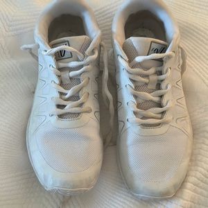 Size 7 varsity cheer shoes